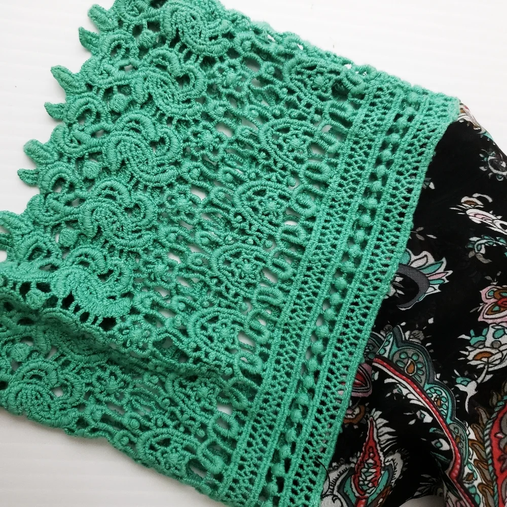 Altar'd State Boho Tunic Lace Green Black Small - Picture 6 of 7